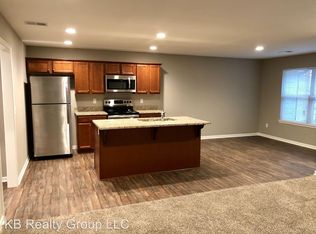 8110 SE 6th St, Blue Springs, MO 64014