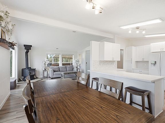 5th image of 25224 S Carman Rd