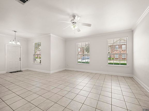 2nd image of 4441 Burbank Dr APT 1206
