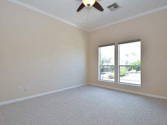3rd Floor Ample master bedroom w/ walk in closet