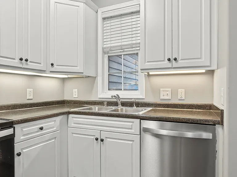 212 Mahler Ave — Photo 7