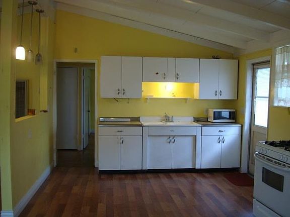 4th image of 2703 E Lansing Way