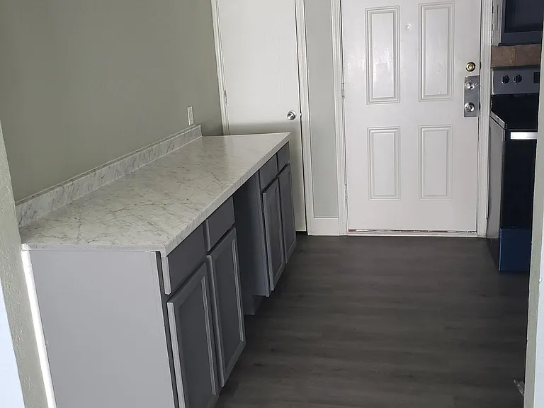 901 Sissom Rd #3 — Photo 4