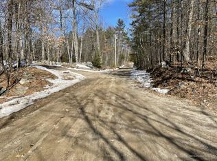 29 Chimera Hill Rd, Windham, ME 04062