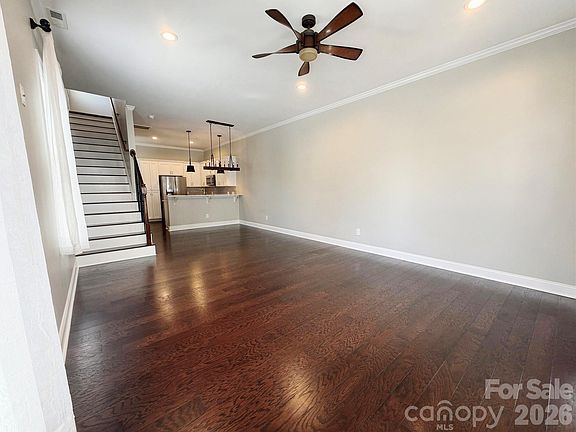 5th image of 229 W G St