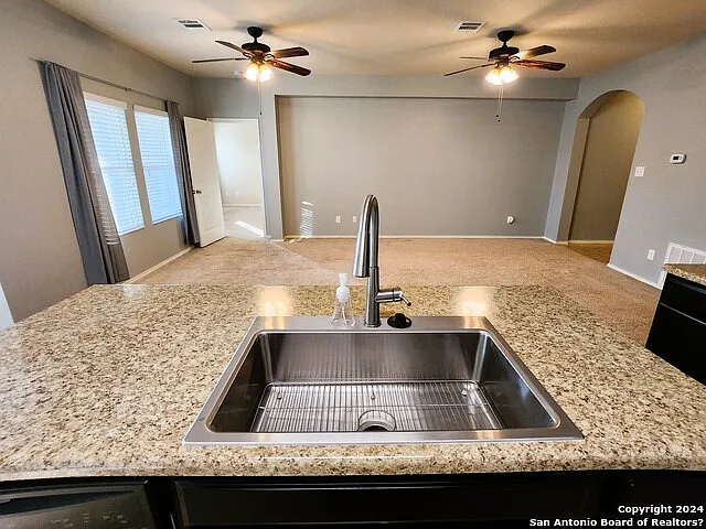 1517 Redbridge Dr — Photo 12