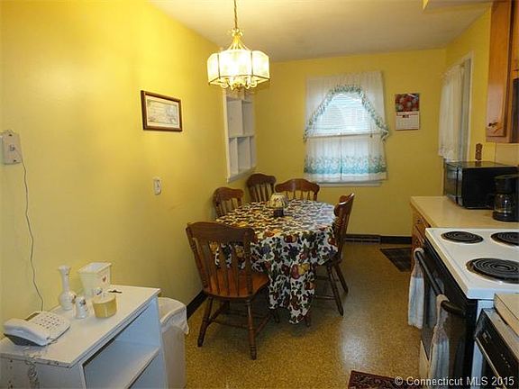 5th image of 36 Melville Ave