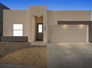 890 Maple Park Ave, Santa Teresa, NM 88008