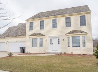 3005 Crosswinds, Racine, WI 53403