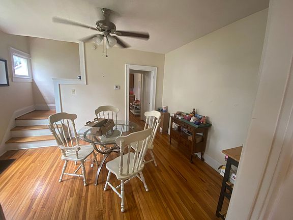 3rd image of 232 E Longview Ave #232