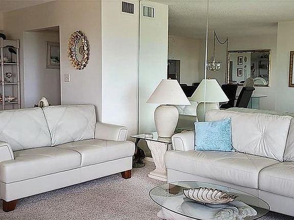 4th image of 6672 Estero Blvd APT A608