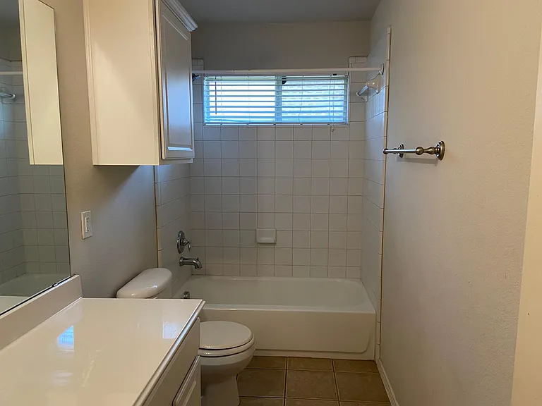 8373 Brightside Ln — Photo 4