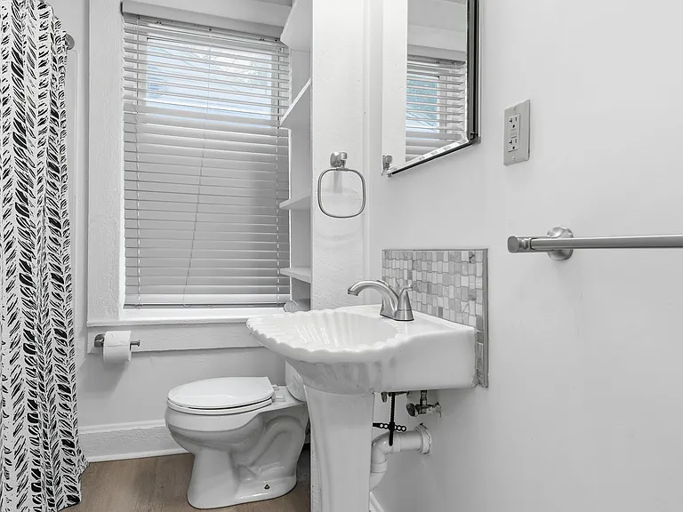 9 Hunters Rd #1 — Photo 13