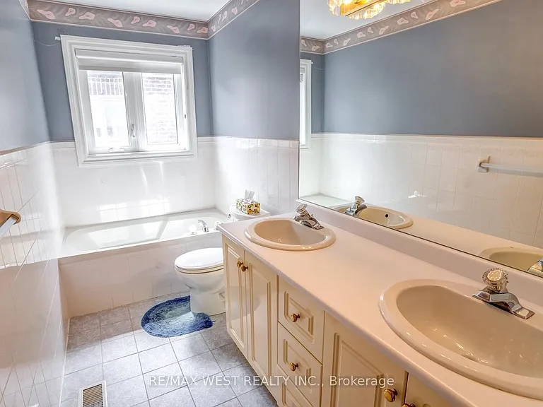 229 Baker Ave — Photo 28