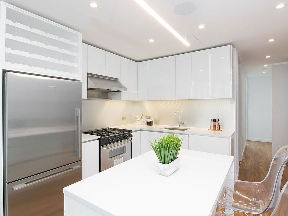1st image of 436 Albee Sq #G5