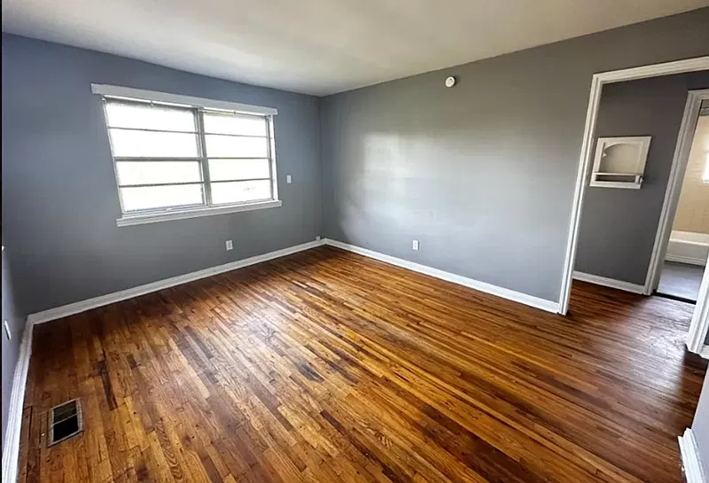 2 bed, 1.0 bath, 750 sqft, $799 — Photo 1