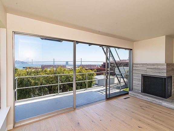4th image of 231 Greenwich St APT 1