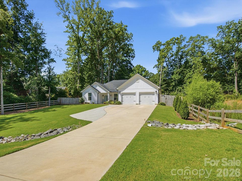 1st image of 1863 Sardis Dr