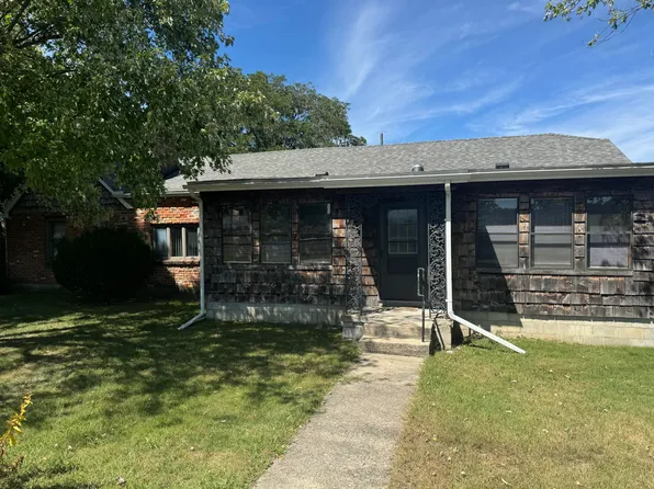 1205 Skinner Ln, Springfield, OH 45504