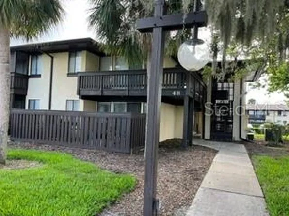 48 Club House Dr APT 105, Palm Coast, FL 32137