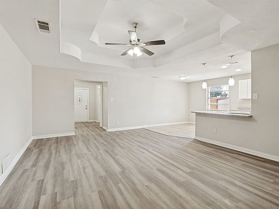 4th image of 1317 Mount Vernon Dr