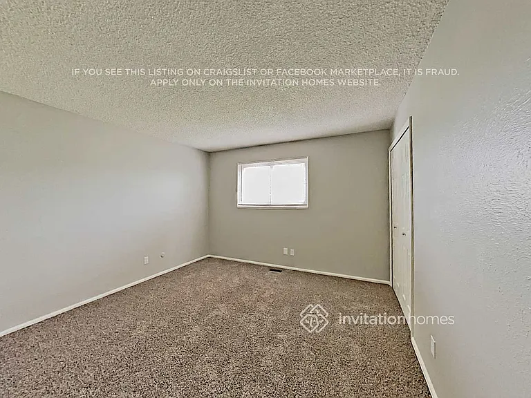 3869 S Helena St — Photo 17