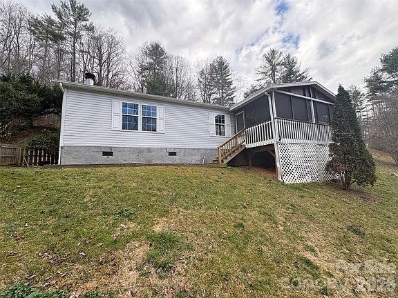 2nd image of 6 Shady Creek Ln