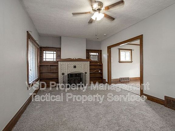 5th image of 4742 Burleigh Rd