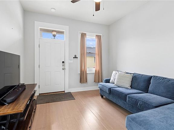 3rd image of 7825 Cohn St