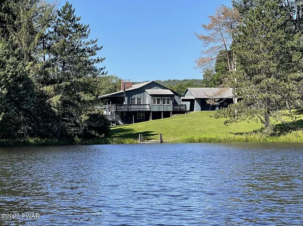 184 Hellmers Hill Rd, Equinunk, PA 18417