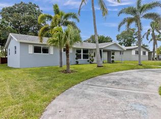 426 SW 8th Ave, Boynton Beach, FL 33435