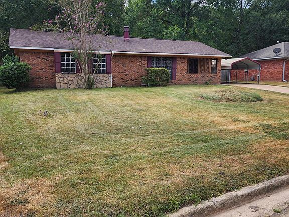 3rd image of 4969 Oak Leaf Dr
