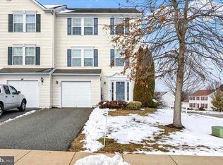 268 S Savanna Dr, Pottstown, PA 19465