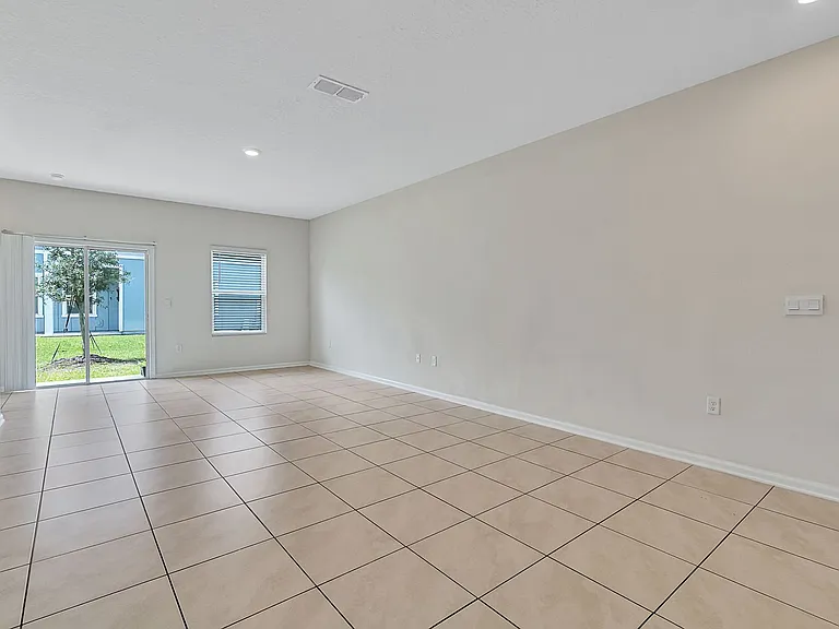 920 Observatory Pkwy — Photo 3