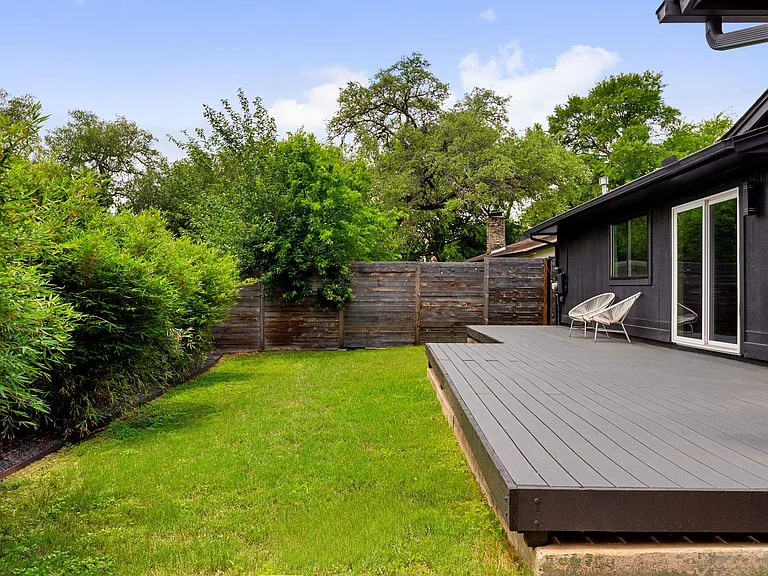 7824 Manassas Dr — Photo 37