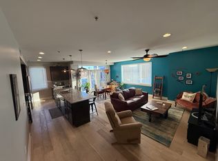 622 E 10th St #208, Indianapolis, IN 46202