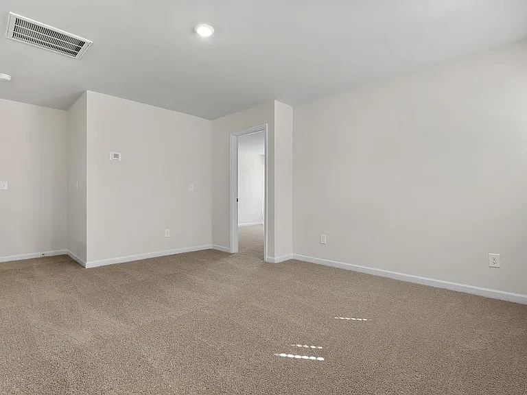 552 Corkscrew Ln — Photo 22
