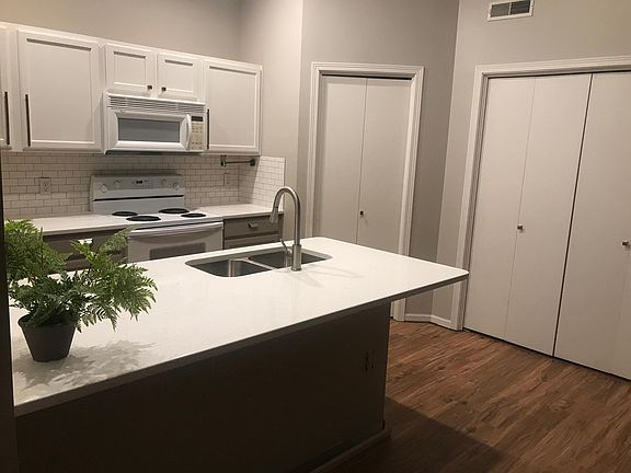 2nd image of 950 67th St Unit 310