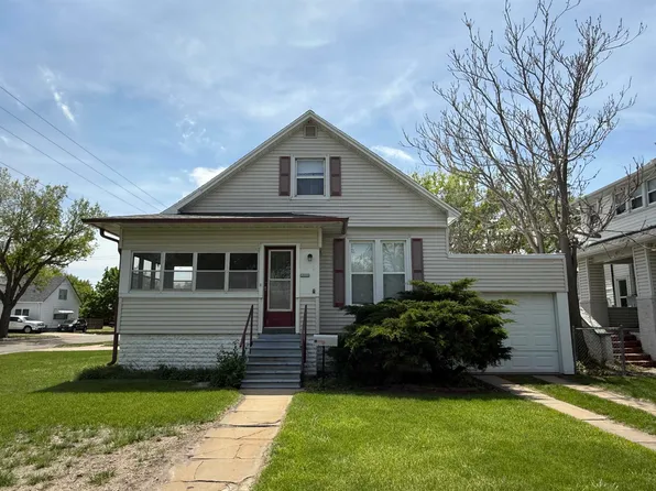 1002 W 4, North Platte, NE 69101
