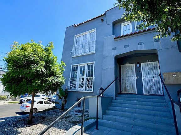 2nd image of 872-878 Serrano Pl