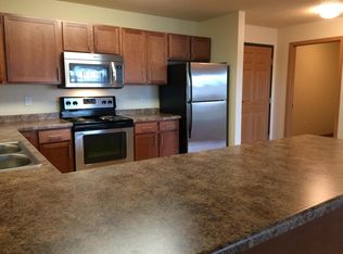 4751 46th St S APT 104, Fargo, ND 58104