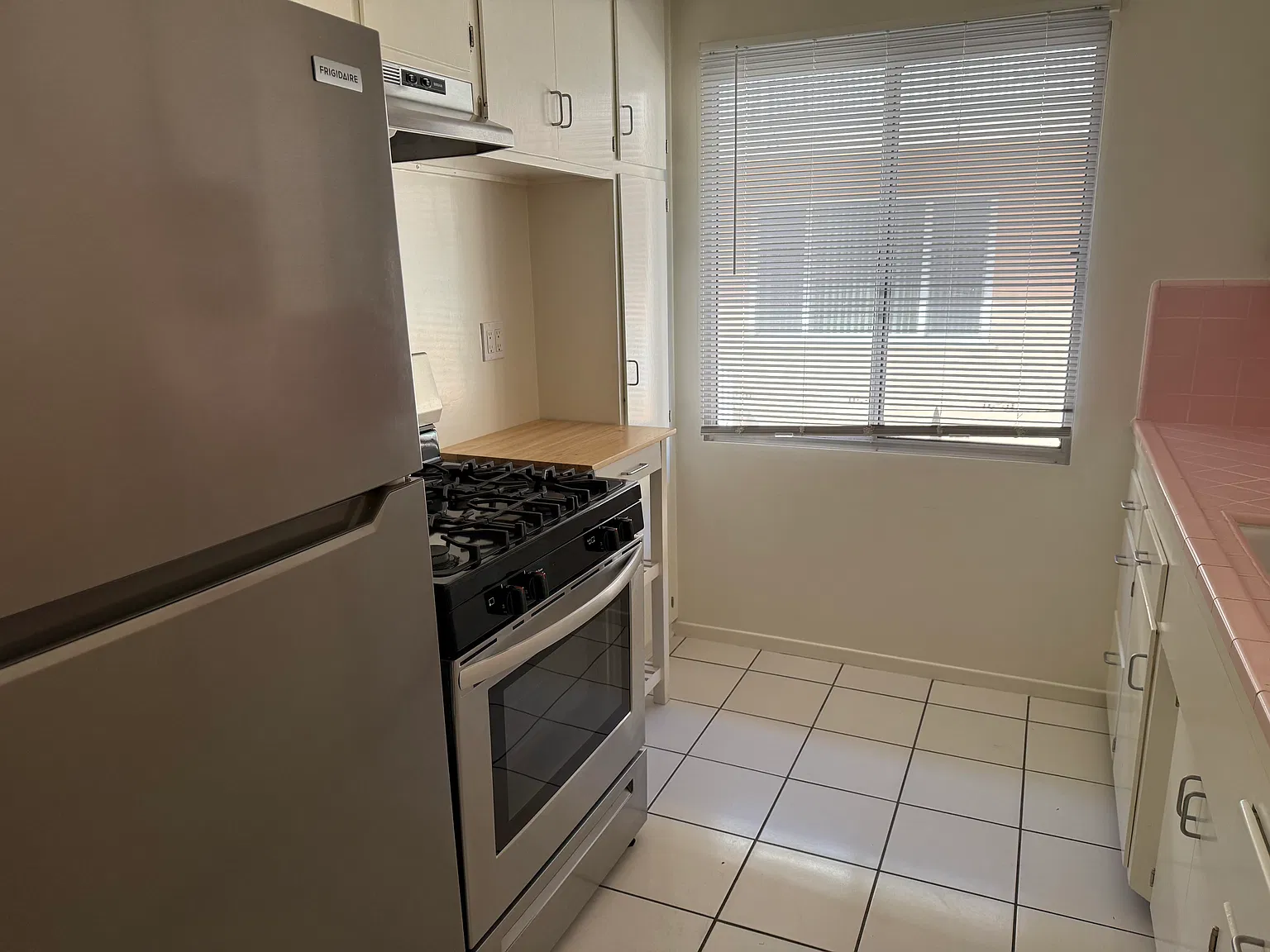 1 bed, 700 sqft, $2,000 — Photo 4