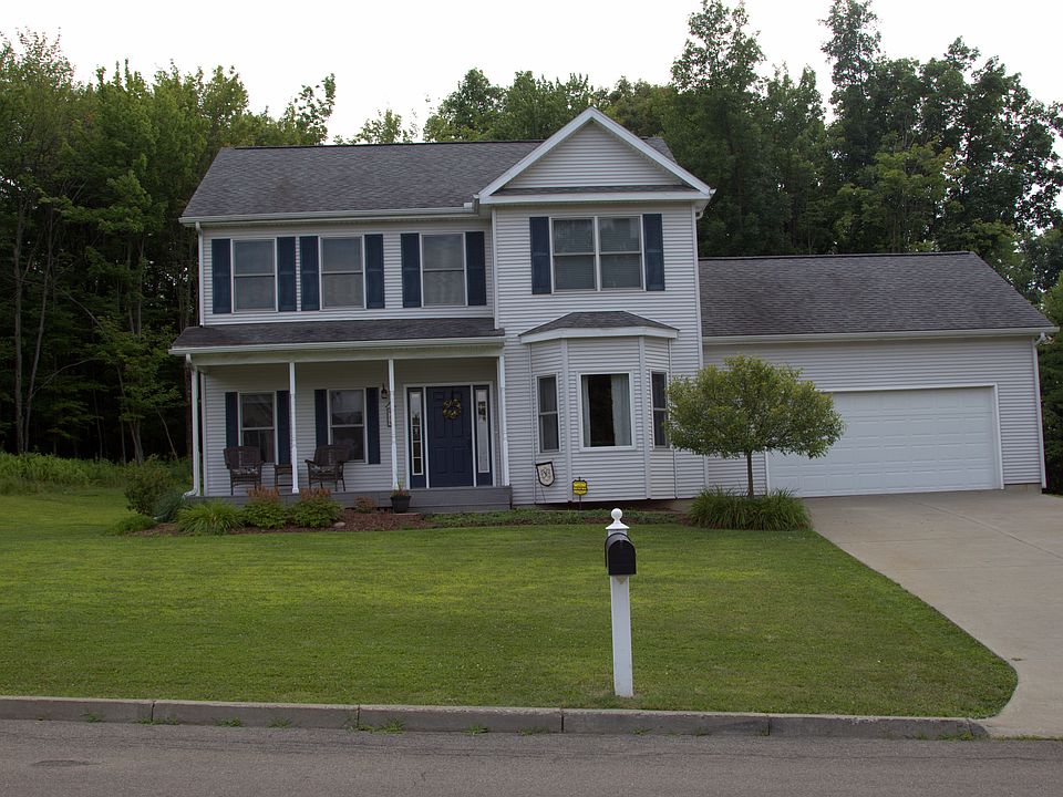 1st image of 6 Timberland Dr