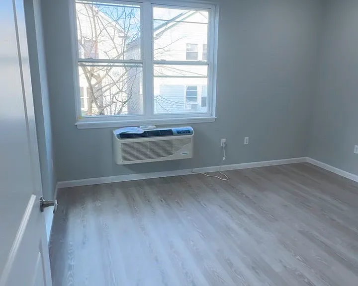 65-67 12th Ave #102 — Photo 7