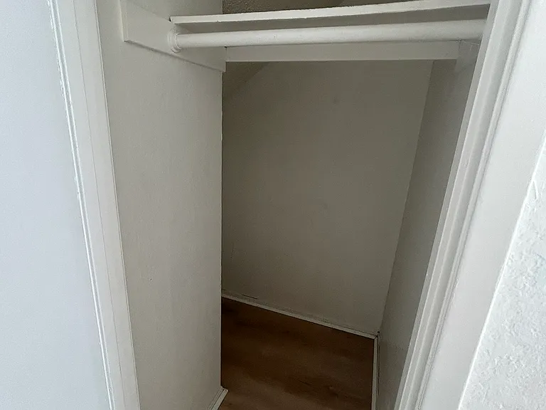 313 E Pine St #9 — Photo 14