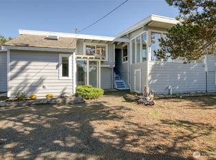 288 Sand Dune Avenue NW, Ocean Shores, WA 98569