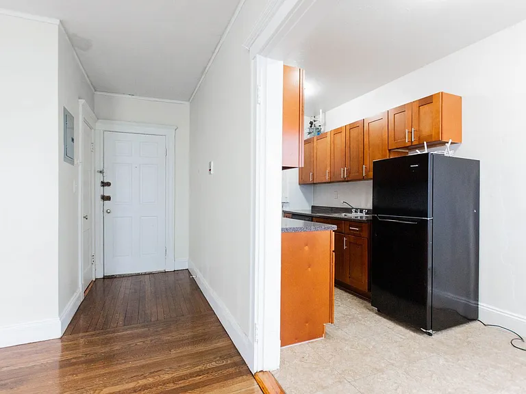 1153 Boylston St #13 — Photo 5