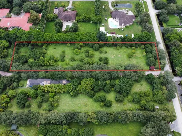 13801 Luray Road, Southwest Ranches, FL 33330