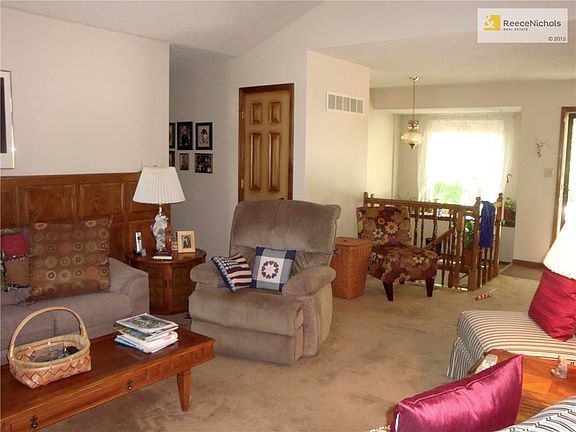 5th image of 16800 E 51st Terrace Ct S