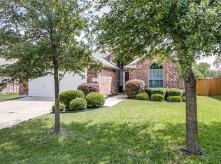 10402 Saint Georges Dr, Rowlett, TX 75089